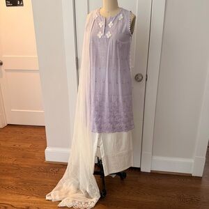 Sana Safinaz Lavender Cotton 3 Piece Suit